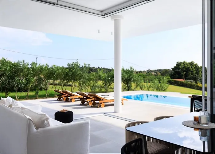 - Apollo 别墅 Lefkáda